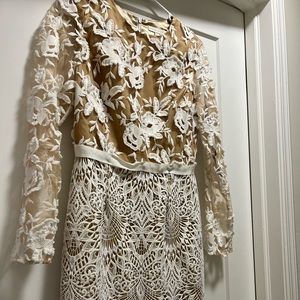 ML Monique Lhuillier nude lace cocktail dress